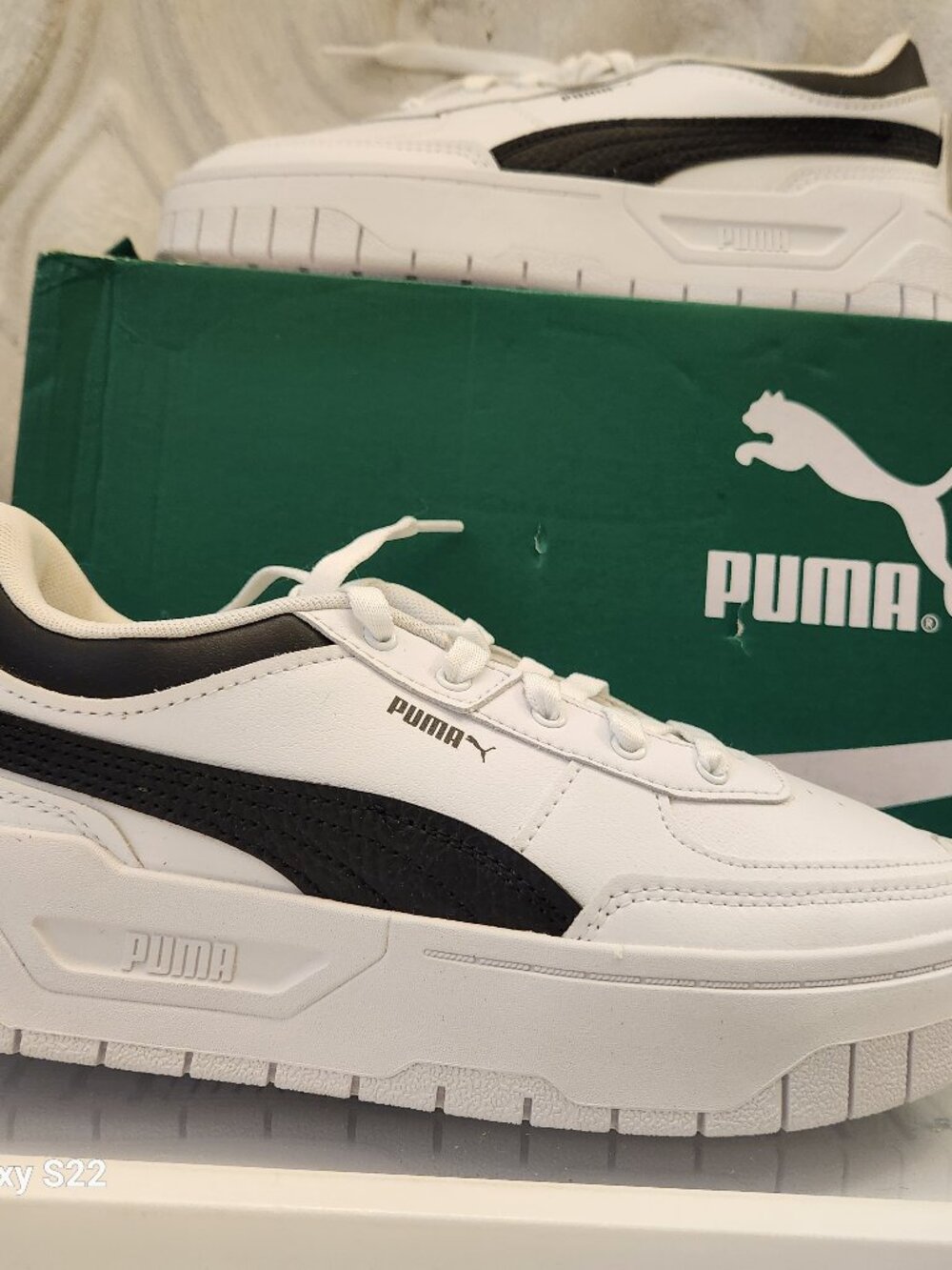 PUMA Cali Dream Leather Sneakers. NIB. Size 8 - Picture 1 of 11